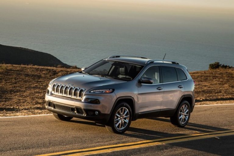 Uncover the Truth: Is Jeep Trailhawk a Good Car?