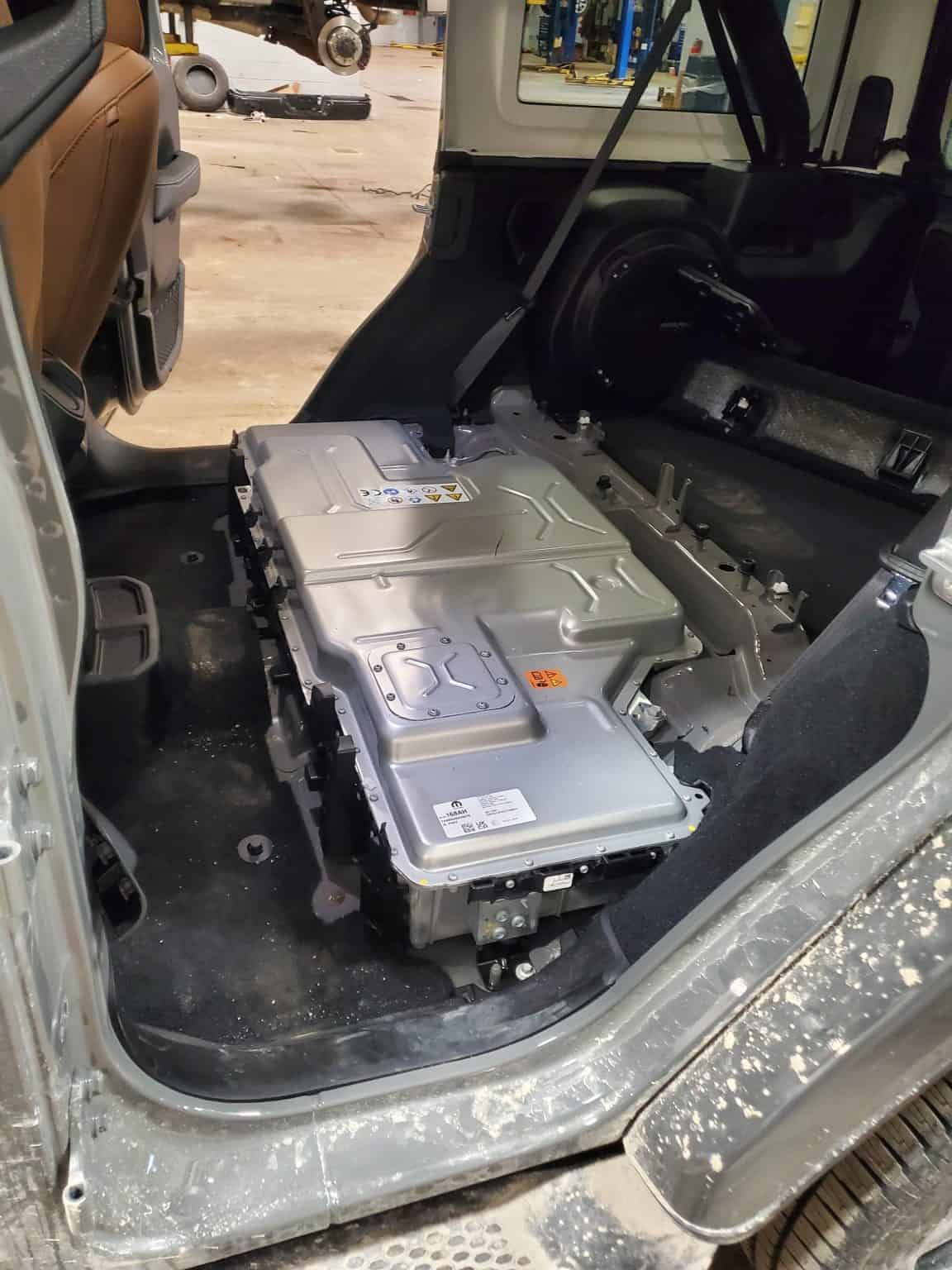 Wrangler 4Xe Battery Size - OffroadXplorer